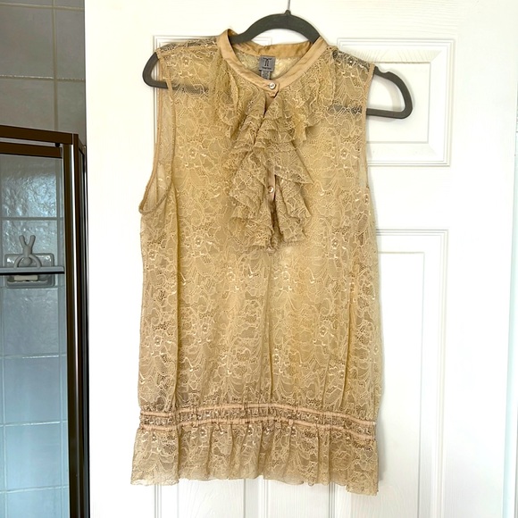 Lace sleeveless blouse - Picture 1 of 1